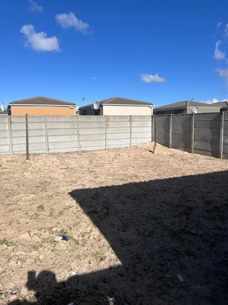 To Let 2 Bedroom Property for Rent in The Connifers Western Cape